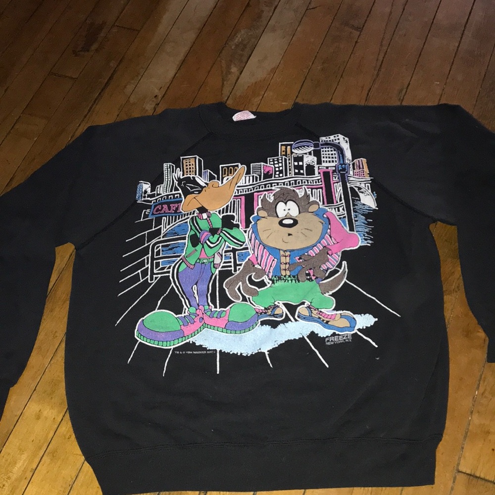 Freeze Black Crewneck‎ Sweatshirt w Daffy Duck & Taz Cartoon Characters vintage